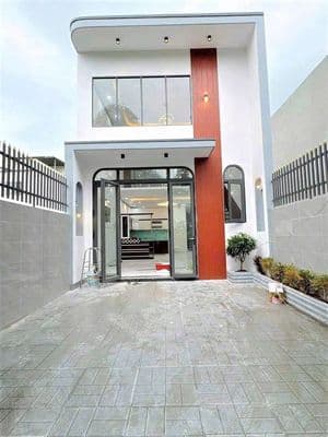 cần bán nhà 3pn gác lững, sổ hồng riêng, ở chợ thạnh phú.