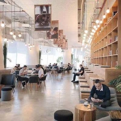 Cho thuê tòa nhà đề thám q1- 8 x 20m trệt + lửng + 3 lầu + tm -130tr