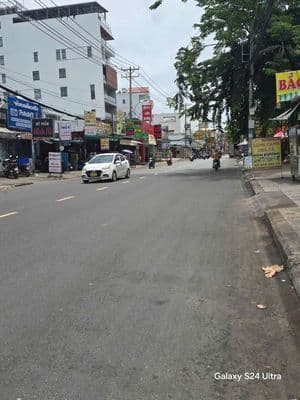 Mặt Tiền Hương Lộ 3 Giáp AEON – Nhà 4,2×27m Giá Chỉ 15 Triệu