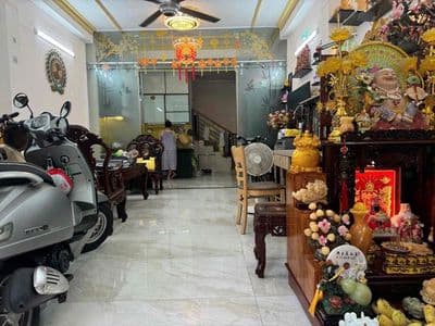 Bán nhà 4x10m ngay chợ tân mỹ ra nguyễn thị thập- tt quận 7 giá 10,5ty