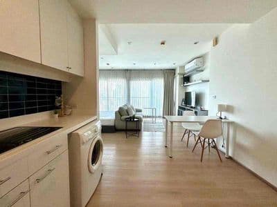 Studio hiện đại ngay ueh cơ sở b, dh hoa sen, bách khoa, y dược, huf