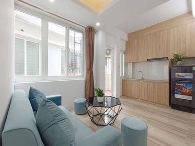cho thuê căn hộ 1K1N ngõ Trường Chinh. Oto đỗ- Ban công thoáng-Ở sướng