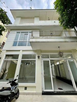 Cho thuê biệt thự q7