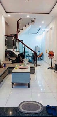 Nhà 3 Tầng - Hẻm ÔTô Thống Nhất. P16 - Giá Quá Tốt - Ac nên Xem