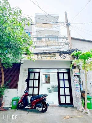 Nhà cho thuê 4x13 3 lầu hẻm 1/ 6m Lê Văn Quới