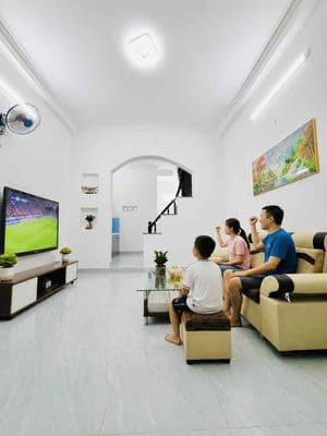 Bán nhà Tân Bình, Phạm Văn Bạch, 40m2, 2 Tầng, Ở Ngay, Chỉ 4 Tỷ xx