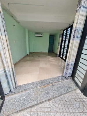 cho Thuê mặt bằng 26m², có sân trước 25m², hẻm hông 6m