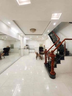 Cho thuê nhà trệt lầu 4,5x12m 02phòng sẵn 02máy lạnh hẻm 3/2 P.Tân An