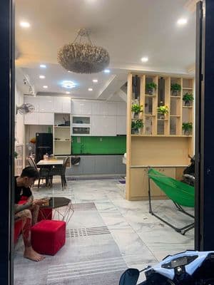 Nhà mặt tiền mới xây 2pn 2wc gần chợ gò vấp đ số 1 p hạnh thông gv