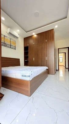 Nhà 3 tấm mặt tiền Hoàn hùng nguyễn thị khắp