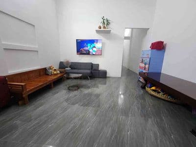 Bán nhà 4m ô tô đường Tôn Đản, diện tích siêu rộng giá chỉ nhỉnh 3 tỷ
