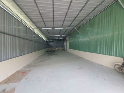 Mặt tiền xe công, 250m2 (7x28 - nở hậu 10m)