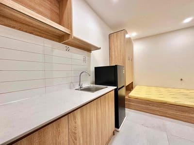 Căn hộ studio full nt mới 100% - nhà thang máy - khu bàu cát - etown c