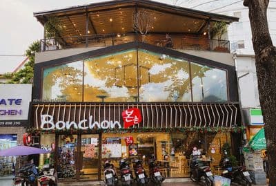 Cho thuê mặt tiền lý tự trọng 12m - 180 triệu trung tâm quận 1