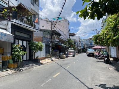 Nhà Thuê 8x20m.1 Lửng.1 Lầu.MTNB Dương Khuê.Gía:25tr