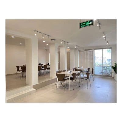 Cho thuê nhà mặt tiền đường bàu cát 8x30m 3l thông suốt có tm và pccc