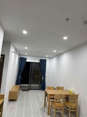 Cho thuê bcons city 2pn2wc có đủ nội thất chỉ 7tr5, gần làng đại học