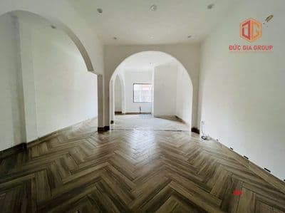 Cho thuê nhà mặt tiền Võ Thị Sáu gần ngã tư Vincom 115m2 giá 30 triệu