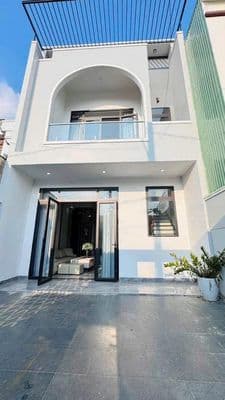Chủ ngộp! Giảm 200tr bán GẤP nhà lầu 95m2 ngay CTY CHANGSHIN