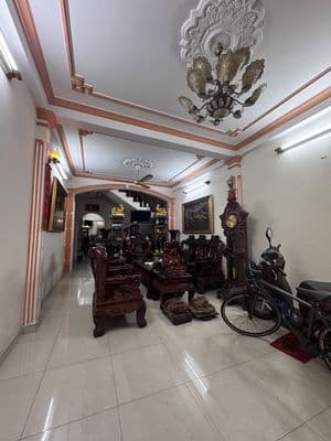 Nhà mặt tiền Dương Quang Đông 4x23,5m, 4 tầng, P.5, Q.8