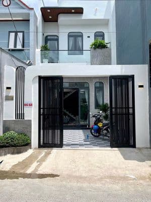 Nhà Mới Tinh Gần Bửu Long – Xây Ở Nhưng Phải Bán Gấp, Lỗ 350 Triệu!