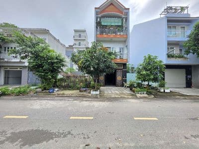 Đất 100m khu BigC Go p. Đông Hòa Dĩ An