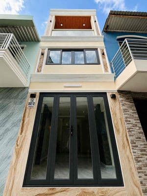 Nhà mới tôn đản 3 tầng hẻm 1 sẹc không quy hoạch vị trí đẹp
