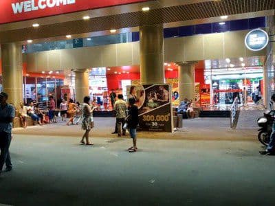 Rẻ!Trưng bày- tiệm tóc - matxa -kd online - phòng gym. lớp học …10tr