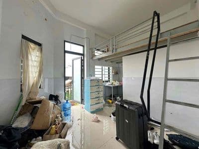 TRỐNG LẠI CĂN Duplex ban công gần ngã tư bảy hiền