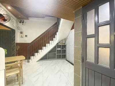 Cho Thuê Nhà, HBG, 4xx/ Sư Vạn Hạnh, P.9, Quận 10. Gần Mặt Tiền.