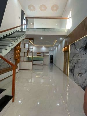 Nhà trệt gác 3 phòng ngủ sân ô tô