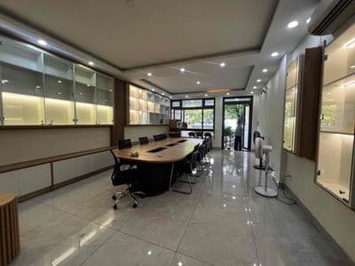 Trệt lầu 5x20m Vạn Phúc City có thang máy, máy lạnh, k nội thất