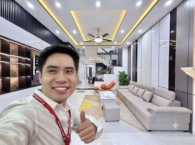 CHỦ CẦN BÁN GẤP nhà ngay AEON MALL ngõ 2 ô tô