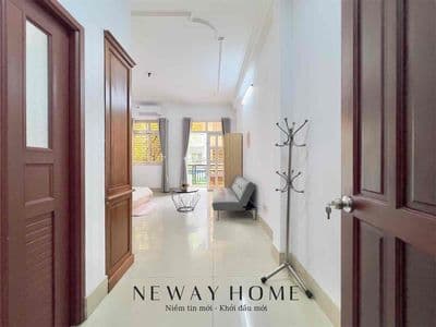 Studio mới 100% full nội thất, ban công sát parc mall, cầu chánh hưng