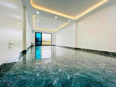 Ô tô đỗ cổng phố Minh Khai 49m2 x5T giá nhỉnh 8 tỷ sổ CC có TL bao QH