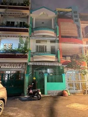 Cho thuê nhà NC Nguyễn Kiệm, PN, 4.2x15m, trệt 2 lầu, 5PN