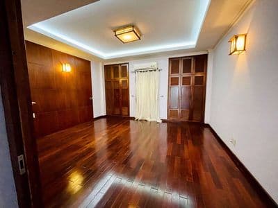 Bán căn nhà MT hoàng hoa thám, vị trí đẹp, dt 5x25m 1 lầu nhà cũ