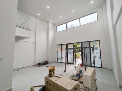 Chính chủ cho thuê 8TR5 PICITY• Ngang 7m vỉa hè rộng • Sát Gò Vấp