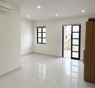 cho thuê nguyên sàn lầu 3 Có 2phòng 2ban công To giá 7triệu