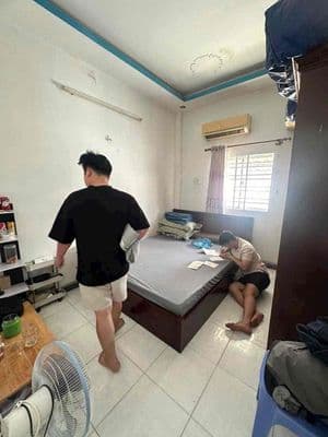 Cho thuê nhà nguyên căn giá rẻ – ngay cầu phú mỹ, 3 pn chỉ có 8 tr q