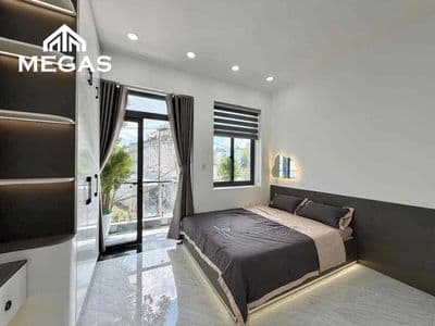 Căn hộ 35m2_bancong_cửa sổ_thoáng mát_sạch sẽ_mới_thang máy_rộng rãi
