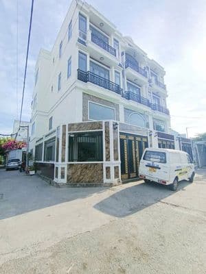 Chủ ngộp bán gấp- ql13 gần vạn phúc- ngang 4.5x14m+lửng+ 4 tầng