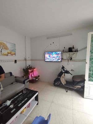Nhà 54m2 sử dụng, 2PN, số nhà quận