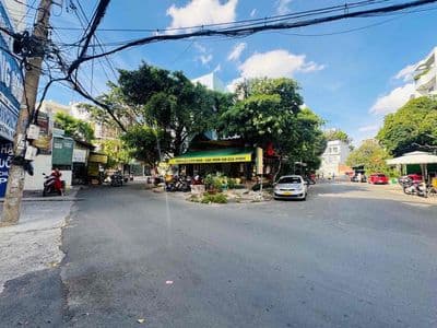 Tiền ít thịt nhiều- chỉ 4.95 tỷ (4.3*16m ) ngay chợ phạm văn bạch