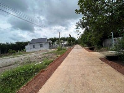 Chính chủ bán 150m2 đất sẵn sổ mặt tiền đường nhựa tại đồng phú