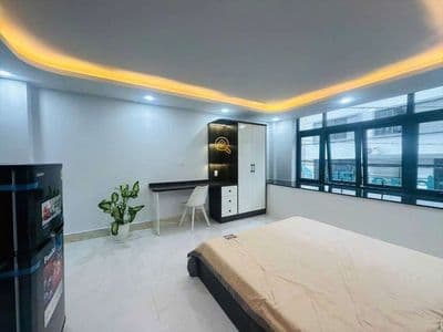 Cho Thuê Studio Full Nội Thất | Cửa Sổ Lớn Dương Quảng Hàm