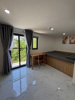 Căn hộ mới cho thuê, đầy đủ nội thất, có ban công – sơn trà
