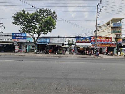 nhà mặt tiền đường Nguyễn Trãi phường Dĩ An Tp Dĩ An