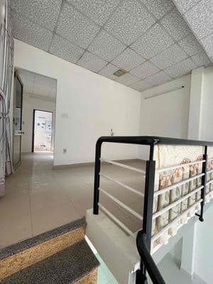 Cho Thuê nhà Gác lửng - Kiệt thông 5m Trương Chí Cương