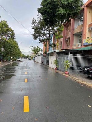 Nhà cho thuê